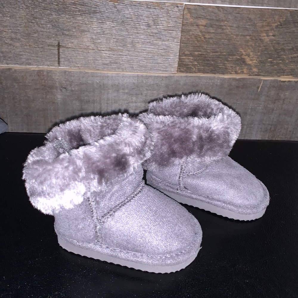 H&M kids boots